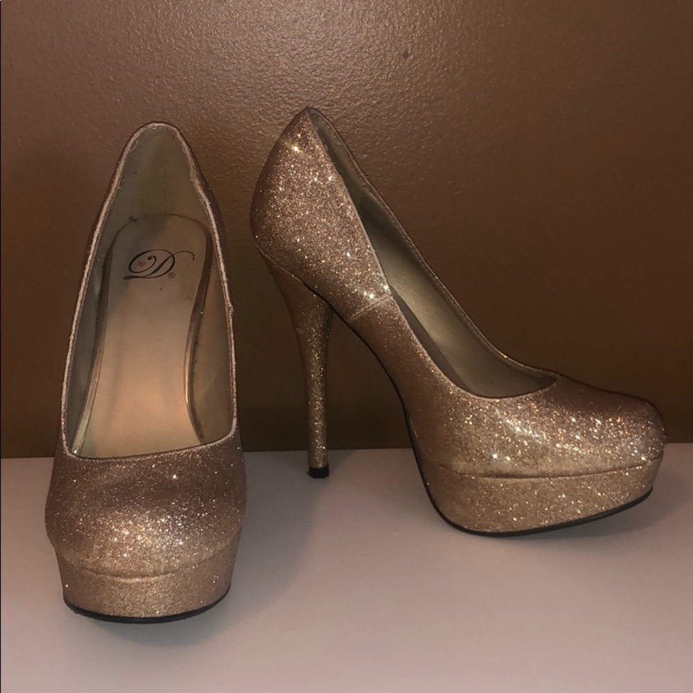 Gold Sparkle Platform Heel